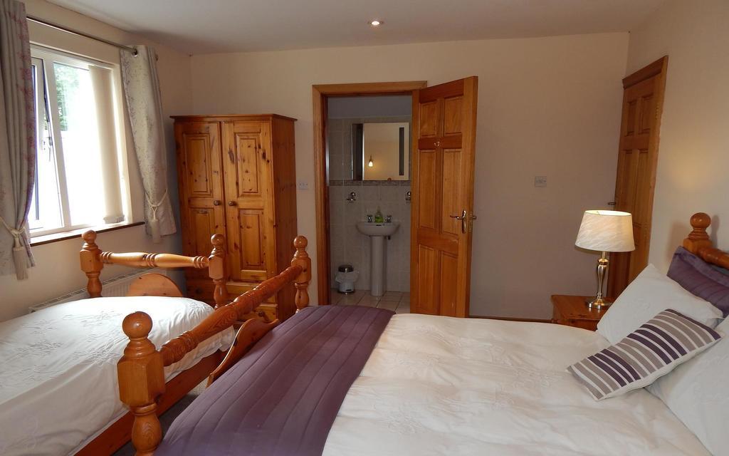 Glencove Bed and Breakfast Ennis Exteriör bild